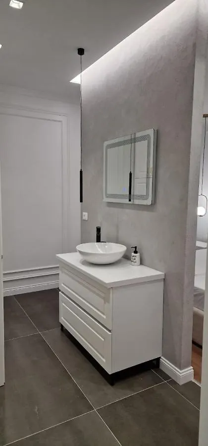Heart Of Tirana Apartment